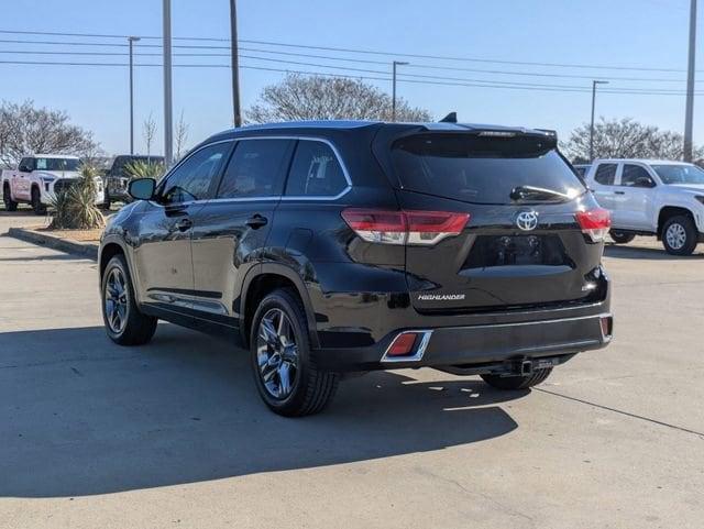 used 2018 Toyota Highlander car, priced at $27,481