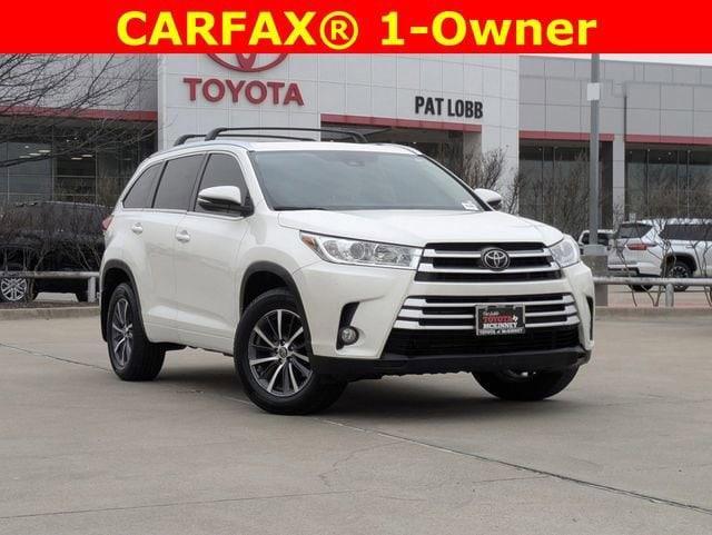 used 2018 Toyota Highlander car, priced at $23,171