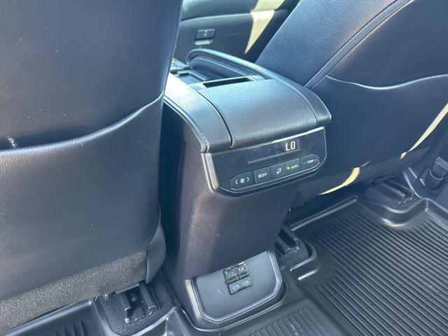 used 2022 Toyota Highlander car, priced at $37,986