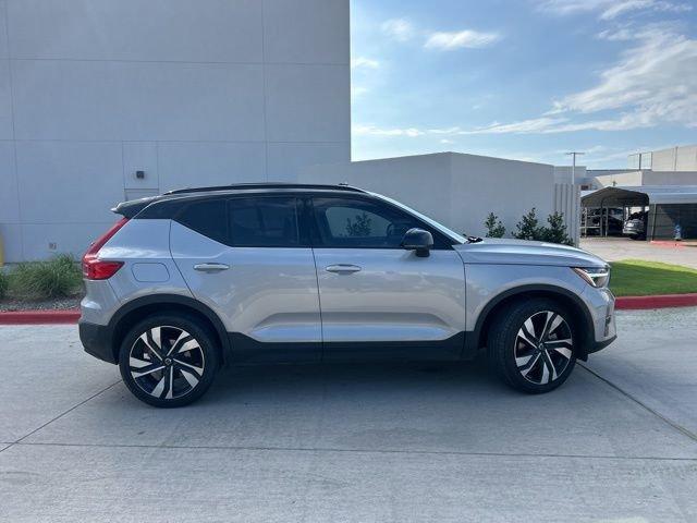 used 2023 Volvo XC40 car, priced at $36,964