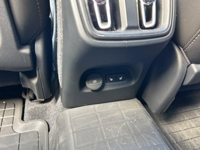 used 2023 Volvo XC40 car, priced at $36,964