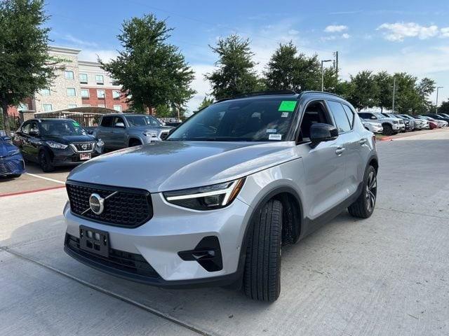 used 2023 Volvo XC40 car, priced at $36,964