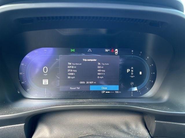 used 2023 Volvo XC40 car, priced at $36,964