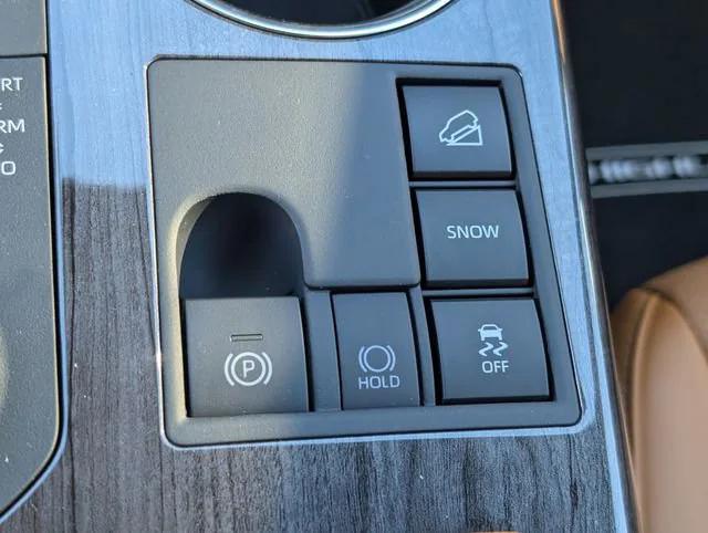 new 2026 Toyota Highlander car, priced at $55,404