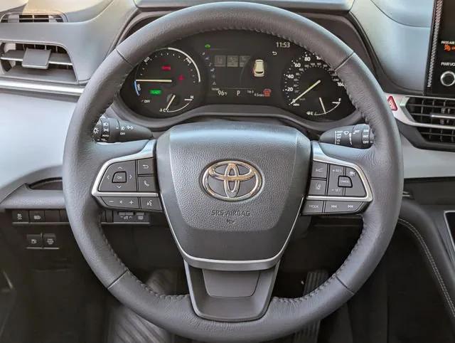 new 2025 Toyota Sienna car, priced at $47,083