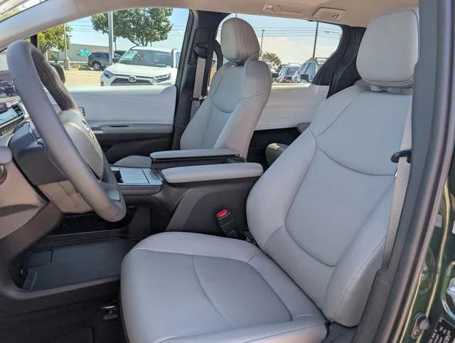 new 2025 Toyota Sienna car, priced at $47,083