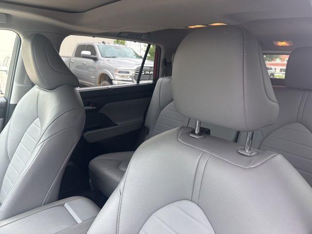 used 2023 Toyota Highlander Hybrid car, priced at $46,957