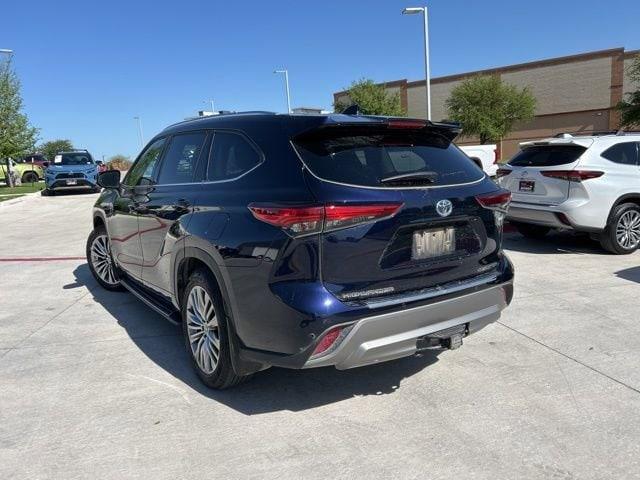 used 2023 Toyota Highlander Hybrid car, priced at $49,725