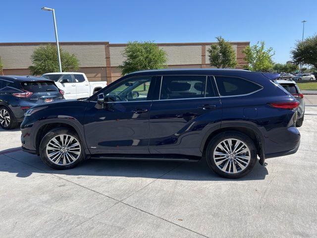 used 2023 Toyota Highlander Hybrid car, priced at $48,243