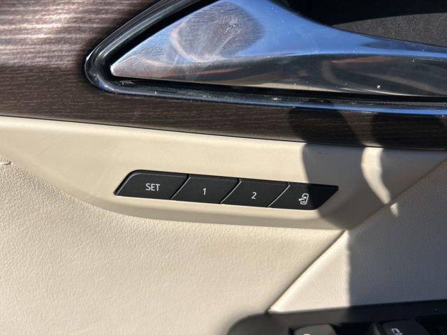 used 2023 Buick Envision car, priced at $29,174