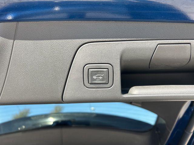 used 2023 Buick Envision car, priced at $29,174