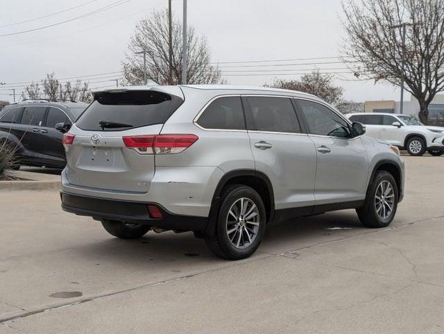 used 2019 Toyota Highlander car, priced at $24,423