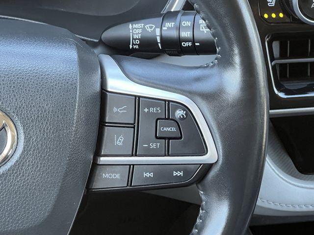 used 2023 Toyota Highlander car, priced at $39,301