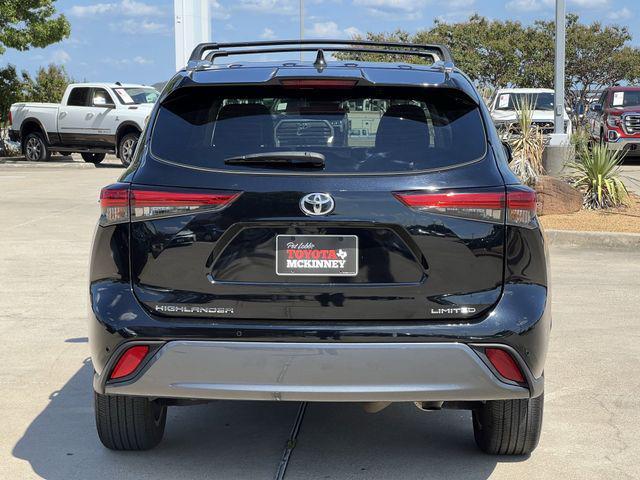 used 2023 Toyota Highlander car, priced at $39,301