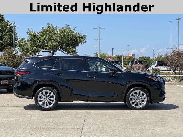 used 2023 Toyota Highlander car, priced at $39,301