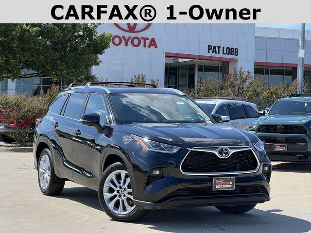 used 2023 Toyota Highlander car, priced at $39,301