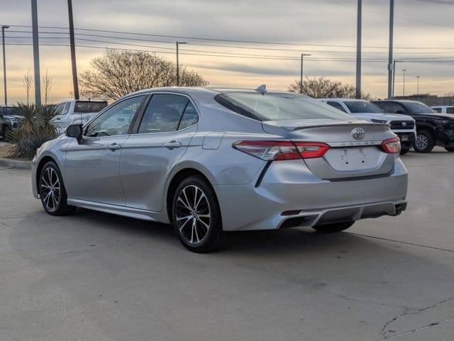 used 2018 Toyota Camry car, priced at $19,421