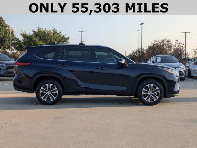 used 2020 Toyota Highlander car, priced at $29,431