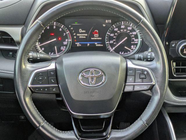 used 2020 Toyota Highlander car, priced at $29,431