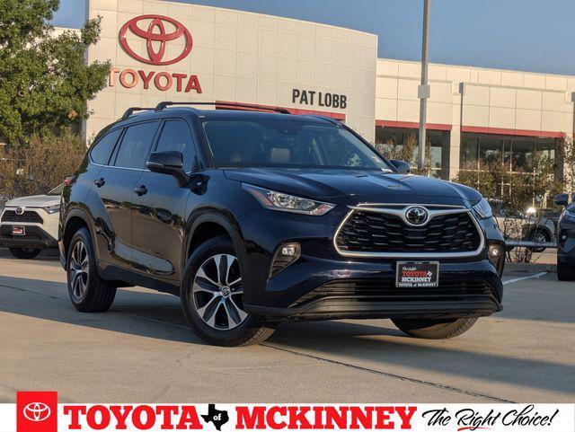 used 2020 Toyota Highlander car, priced at $29,431