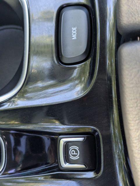 used 2022 Buick Envision car, priced at $24,772