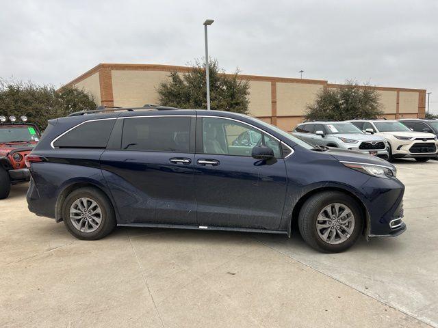 used 2022 Toyota Sienna car, priced at $41,418