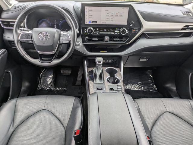 used 2023 Toyota Highlander Hybrid car, priced at $43,195