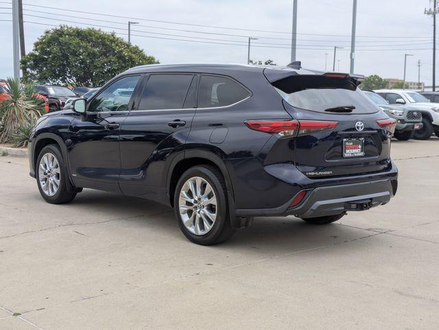 used 2023 Toyota Highlander Hybrid car, priced at $43,195
