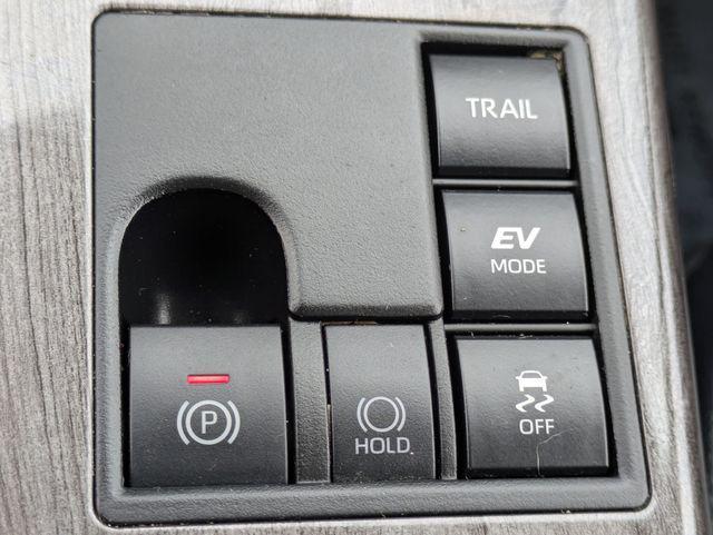 used 2023 Toyota Highlander Hybrid car, priced at $43,195