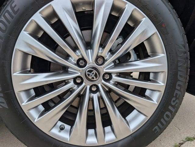 new 2025 Toyota Highlander Hybrid car, priced at $57,830