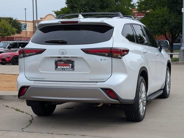 new 2025 Toyota Highlander Hybrid car, priced at $57,830