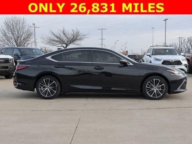 used 2023 Lexus ES 300h car, priced at $40,980