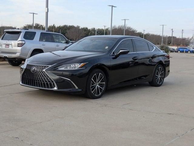 used 2023 Lexus ES 300h car, priced at $40,980