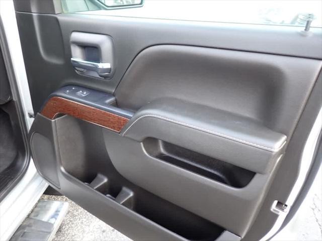 used 2019 GMC Sierra 1500 car, priced at $32,300