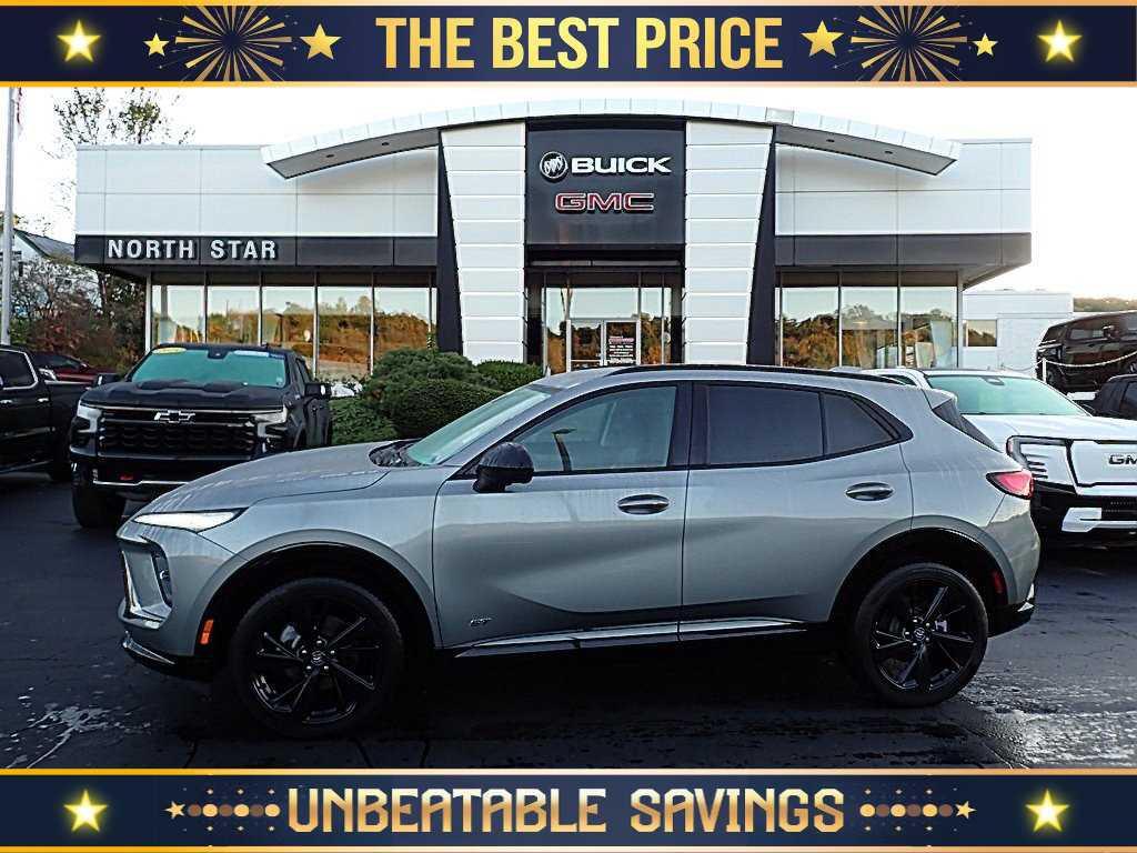 used 2025 Buick Envision car, priced at $36,490