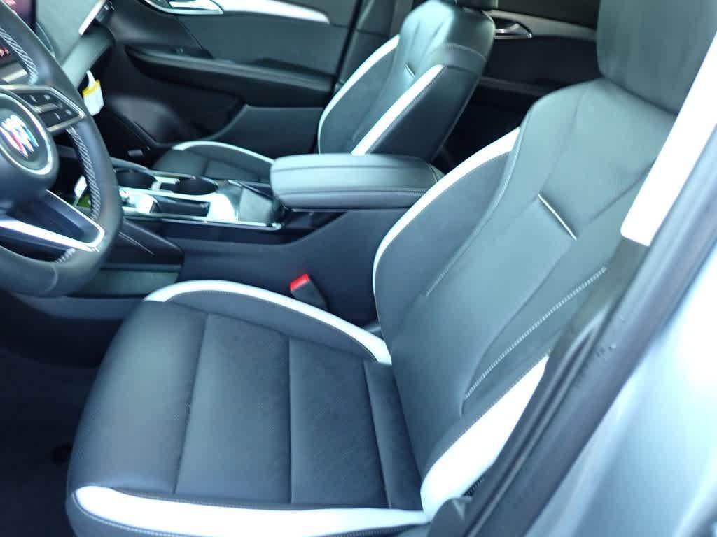 used 2025 Buick Envision car, priced at $36,490