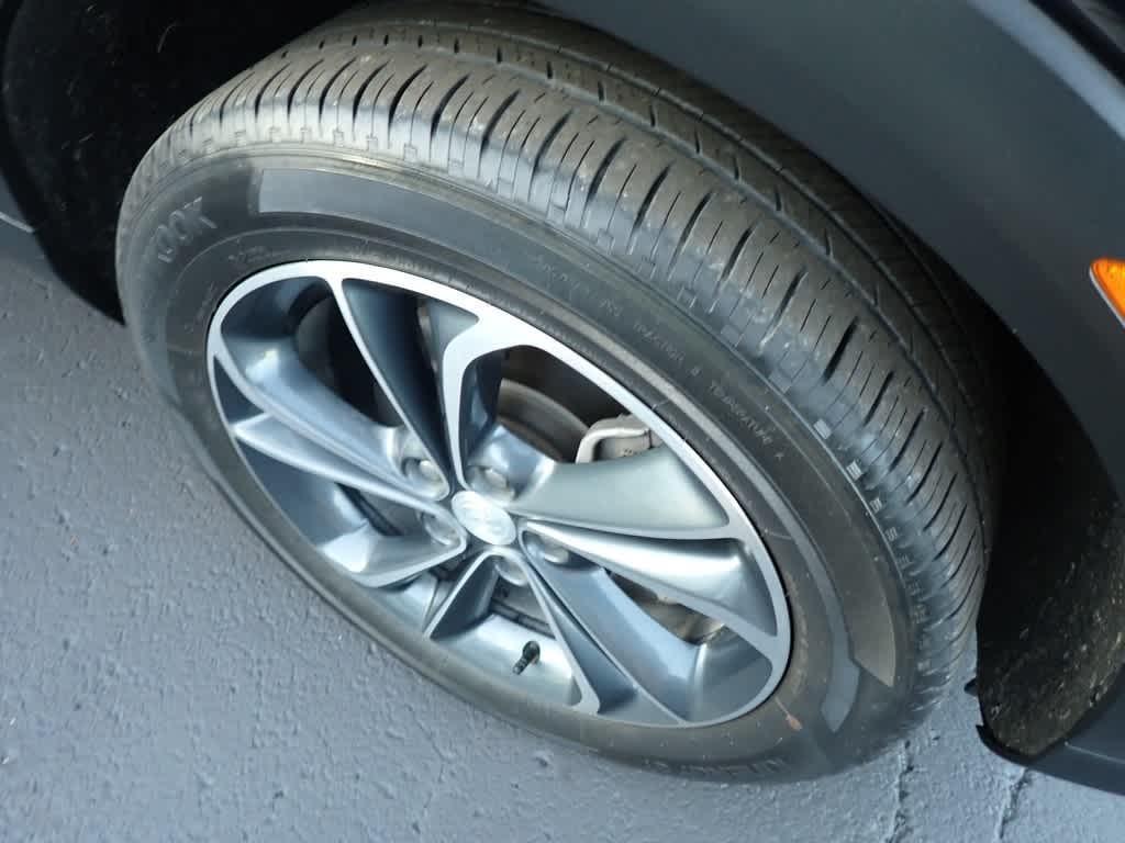 used 2023 Buick Encore GX car, priced at $22,450