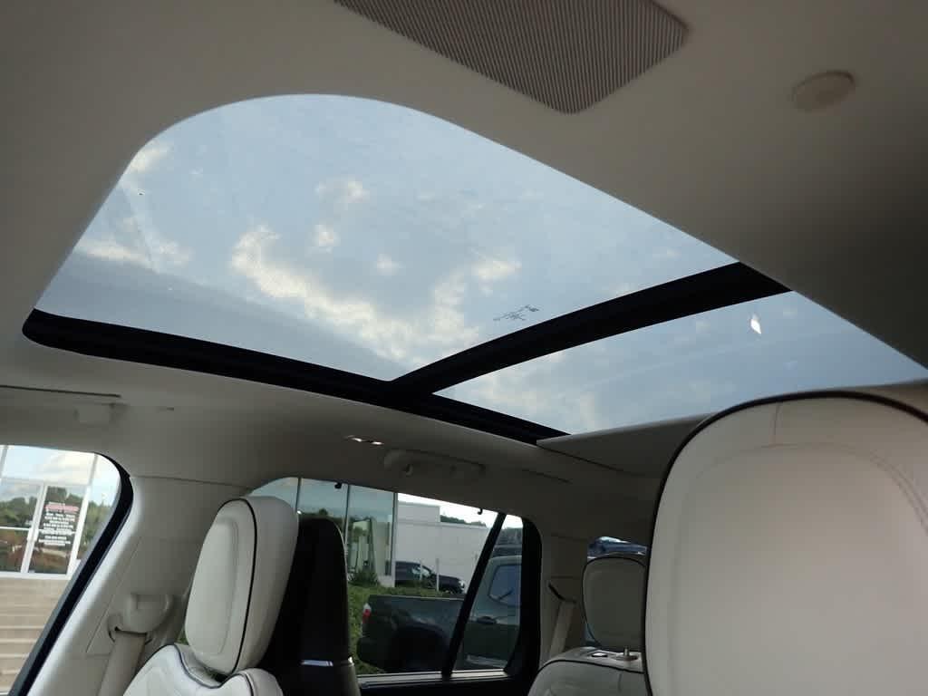 used 2023 Lincoln Aviator car, priced at $52,950