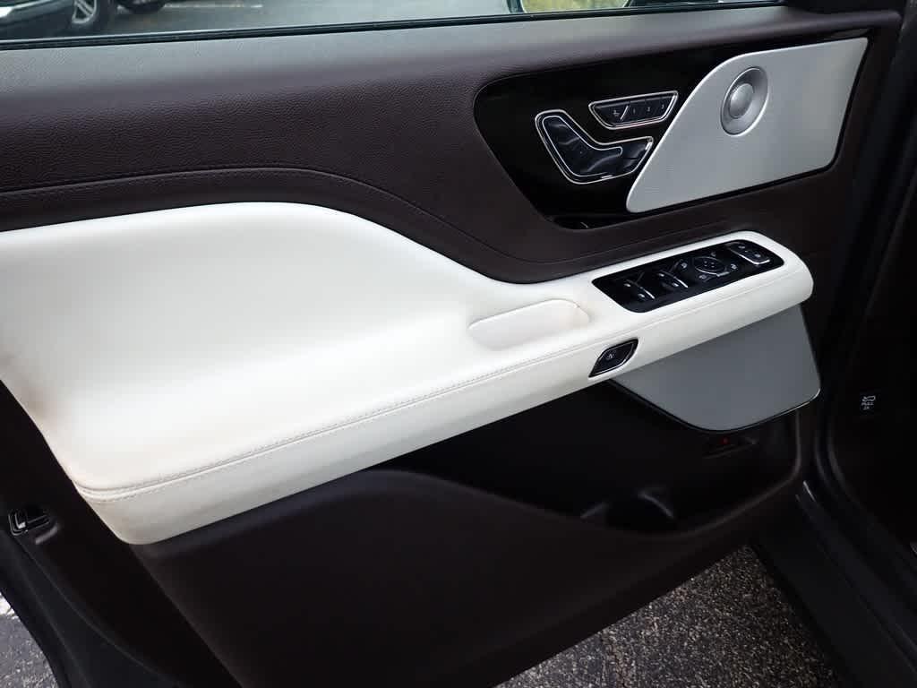 used 2023 Lincoln Aviator car, priced at $52,950