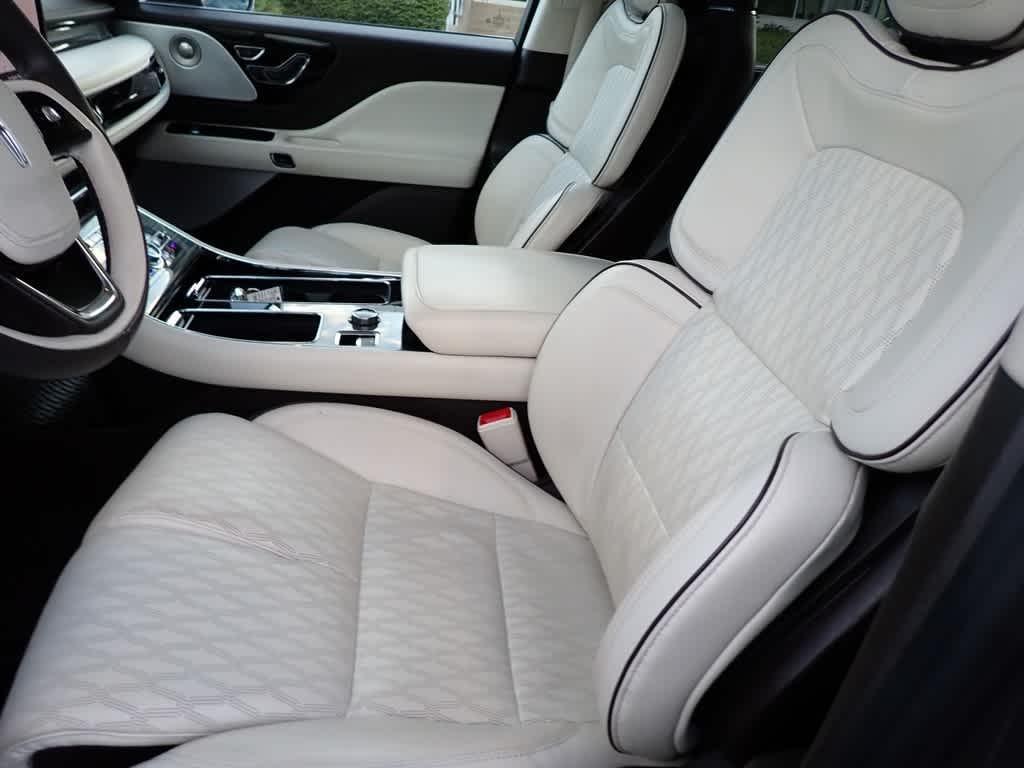used 2023 Lincoln Aviator car, priced at $52,950