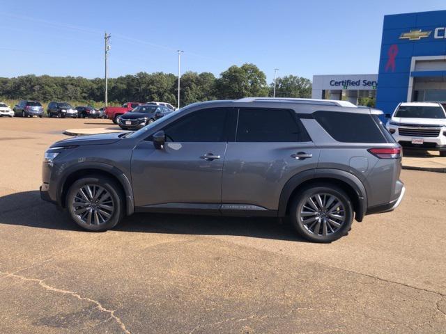 used 2022 Nissan Pathfinder car, priced at $32,573