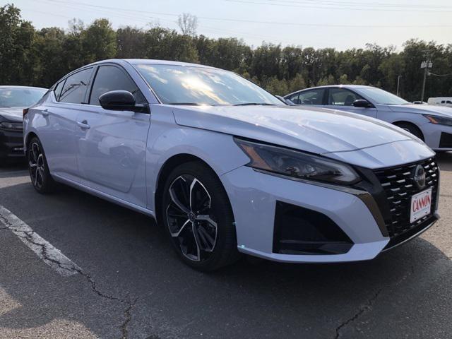 used 2023 Nissan Altima car, priced at $24,905