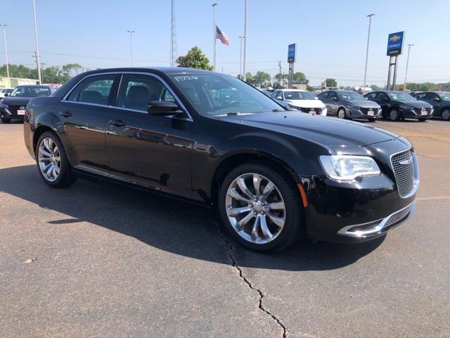 used 2019 Chrysler 300 car, priced at $19,324