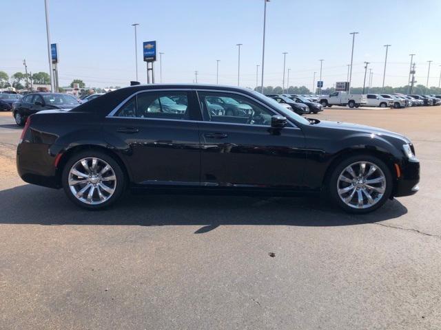 used 2019 Chrysler 300 car, priced at $19,324