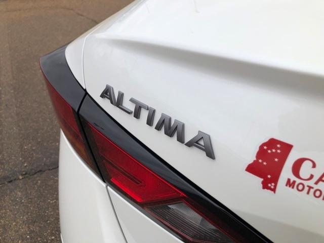 new 2024 Nissan Altima car, priced at $31,100