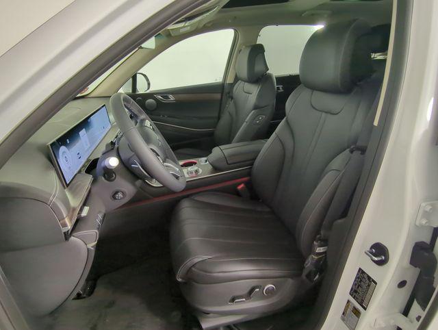 new 2025 Genesis GV80 car, priced at $65,068