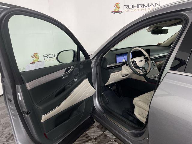 new 2025 Genesis GV80 car, priced at $78,642