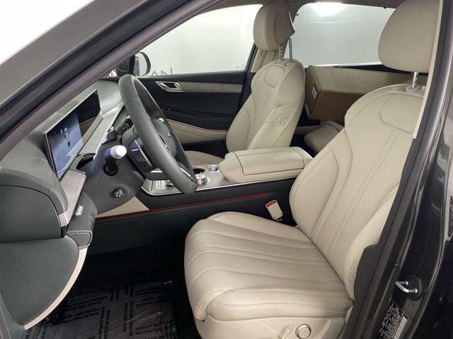 new 2025 Genesis GV80 car, priced at $61,937