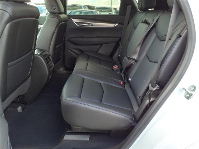 new 2025 Cadillac XT5 car, priced at $48,480
