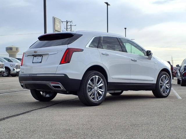 new 2025 Cadillac XT5 car, priced at $53,315